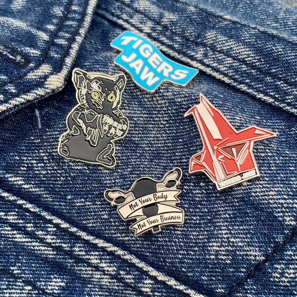 CUSTOM DESIGN ENAMEL PIN- LIMITED EDITION - Picture 6 of 7